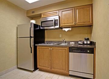 Doubletree Guest Suites Washington D.C. 801 New Hampshire Ave NW