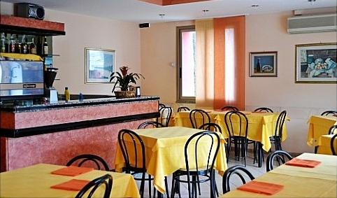 Hotel Ristorante Mantova Piazza Porta Giulia N.3