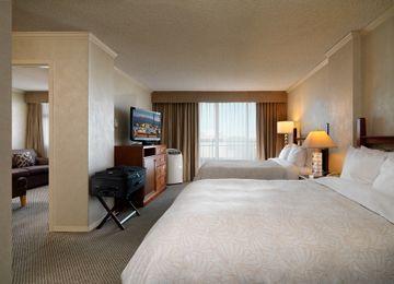 Chateau Hotel & Suites Victoria 740 Burdett Avenue