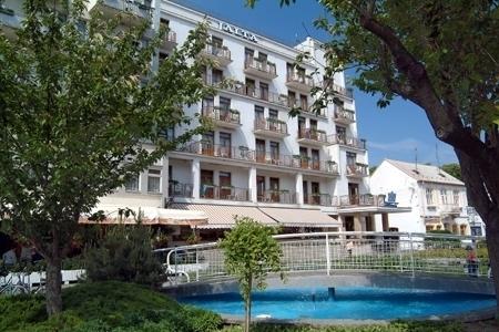 Jalta and Depandances Hotel Piestany Winterova 61