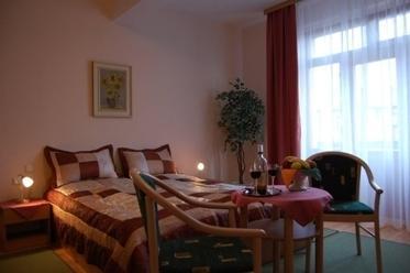 Jalta and Depandances Hotel Piestany Winterova 61