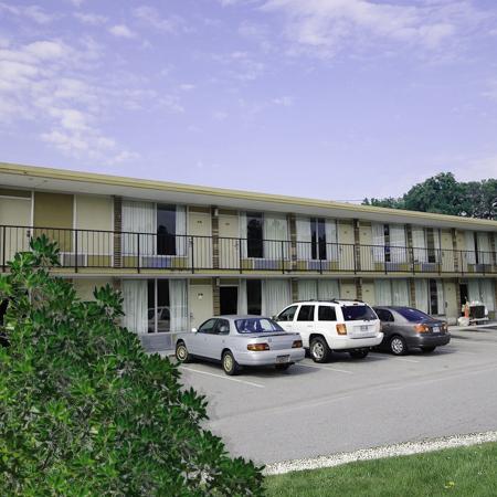 Carolina Lodge West Columbia 2204 Airport Boulevard