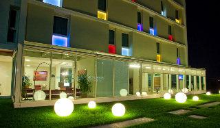 Breaking Business Hotel Mosciano Sant'Angelo Via Italia, Uscita A14