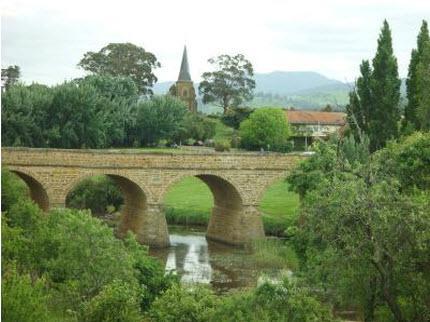 Hatchers Manor Hotel Hobart 73 Prossers Road