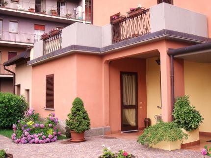 B&B L'Olimpo Bergamo via Domenico Cimarosa 8