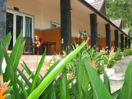 PS Hill Resort Phuket 151/4 Rajutit Road Patong Kathu