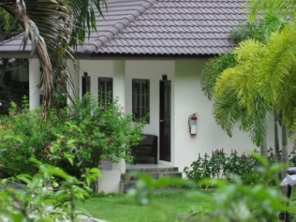PS Hill Resort Phuket 151/4 Rajutit Road Patong Kathu