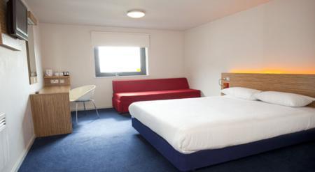 Travelodge Hotel Uxbridge Central London Colham House Bakers Road