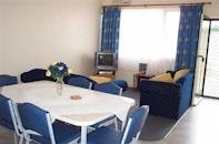 Echo Beach Tourist Park Accommodation Lakes Entran 31 - 33 Roadknight Street