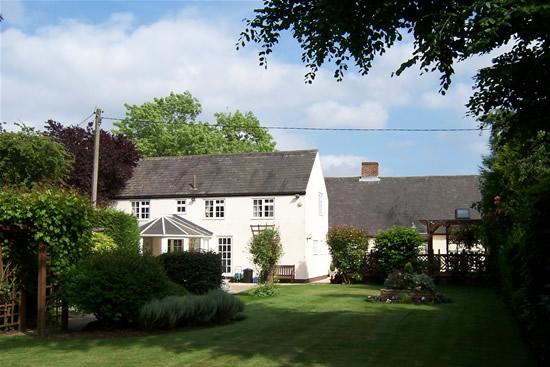 Black Horse Cottage 4 Cranfield Road