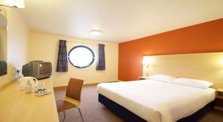 Travelodge Hotel Fort Dunlop Birmingham Fort Parkway, Erdington