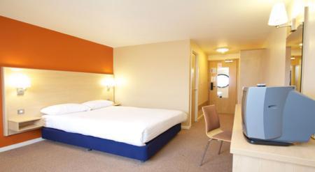 Travelodge Hotel Fort Dunlop Birmingham Fort Parkway, Erdington