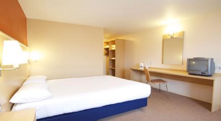 Travelodge Hotel Fort Dunlop Birmingham Fort Parkway, Erdington