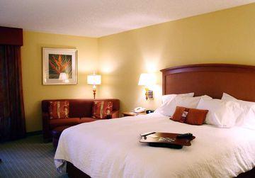 Hampton Inn Tropicana Las Vegas 4975 Dean Martin Drive
