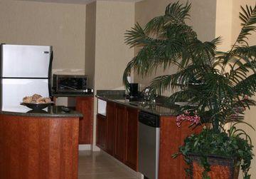 Hampton Inn Tropicana Las Vegas 4975 Dean Martin Drive