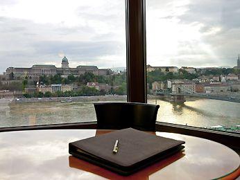 Sofitel Chain Bridge Hotel Budapest Roosevelt Ter 2