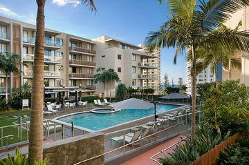 Swell Resort Gold Coast 1 Ocean Street (Cnr Highway) Burleigh Heads