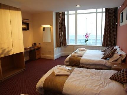 New Ocean's Hotel Blackpool 335 South Promenade