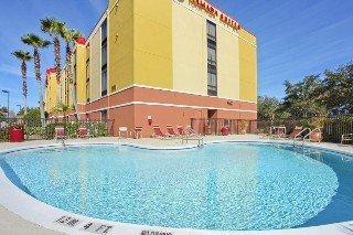 Ramada Suites Airport Orlando 7500 Augusta National Drive