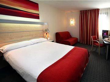 Holiday Inn Express Girona Salt Cami Dels Carlins 10