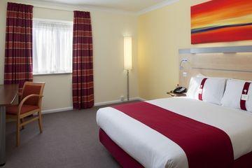 Holiday Inn Express Southampton Botley Road, West End