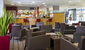 Express by Holiday Inn Wychbold Worcester (England Worcester Road Wychbold Droitwich WR9 7PA