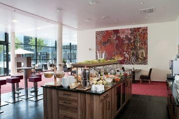 Holiday Inn Express Singen Am Schlossgarten 5