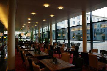 Holiday Inn Express Singen Am Schlossgarten 5