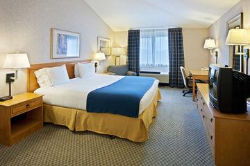 Holiday Inn Express Hotel & Suites City Center Seattle 226 Aurora Avenue North