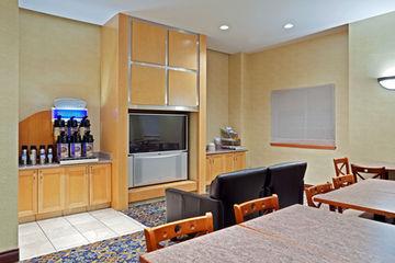 Holiday Inn Express Hotel & Suites City Center Seattle 226 Aurora Avenue North