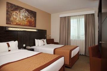 Holiday Inn Express Jumeirah Dubai Jumeirah Road PO Box 71256