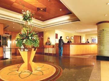 Jumeira Rotana Hotel Dubai Al Diyafah Street P.O. Box 33640