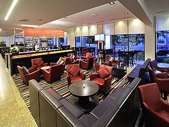 Novotel Hotel Glen Waverley Melbourne 285 Springvale Road Glen Waverley