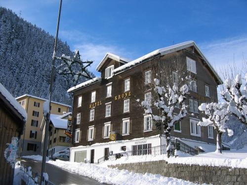 Chalet Hotel Krone Goschenen Gotthardstrasse 200