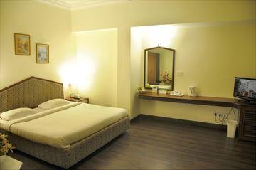 Nalapads International Hotel Bangalore 2A-2B, Crescent Road, High Ground