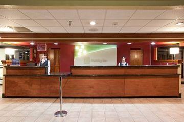 Holiday Inn Cheyenne 204 West Fox Farm Road