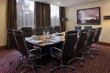 Crowne Plaza Hotel Ealing London Western Avenue Hanger Lane