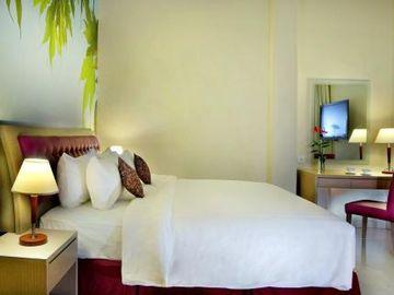 Quest Hotel Kuta Central Park Bali Jl. Patih Jelantik, Kuta