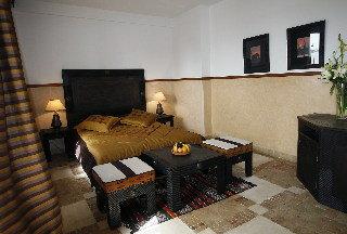 Ocean Vagabond Guesthouse Essaouira 4 Bld Lalla Aicha. Angle Rue Moukaouama