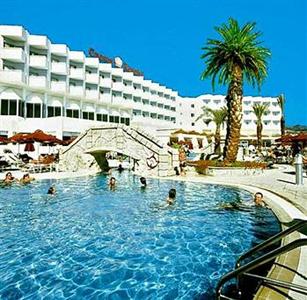 Crown Resorts Horizon Paphos Coral Bay Avenue, PO Box 62727