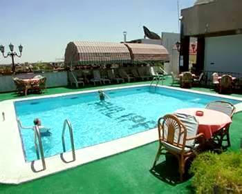 Philippe Luxor Hotel Dr Labib Habashy Street