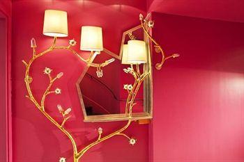 Hotel Cristal Champs Elysees Paris 9 Rue Washington