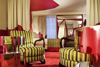 Hotel Cristal Champs Elysees Paris 9 Rue Washington