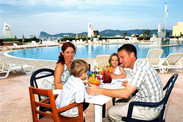 Sirenis Seaview Country Club Apartments Ibiza Calle des Calo s/n Port d'Es Torrent