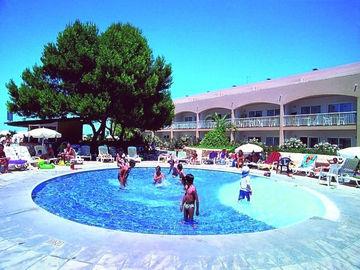 Sirenis Seaview Country Club Apartments Ibiza Calle des Calo s/n Port d'Es Torrent