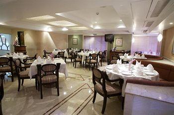 Hotel Tunga Paradise Mumbai P 16, MIDC Central Road, Andheri East