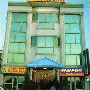 Star Hotel Gurgaon A-288, National Highway No. 8, Mahipal Pur