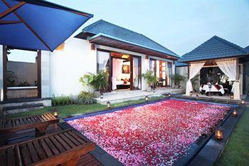 The Palm Suite Villa & Spa Bali Jalan Tukad Balian No 99 Sanur