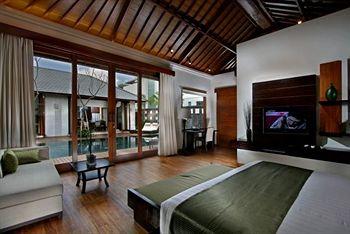 The Akasha Villa Bali Jalan Batu Belig 999AB Kerobokan, Kuta