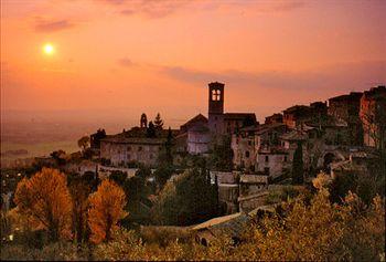 Hotel Giotto Assisi Via Fontebella 41